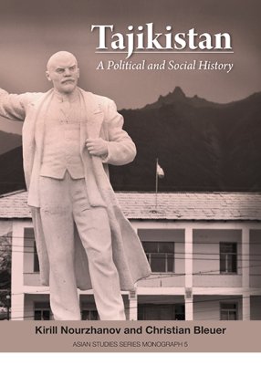Tajkistan: A Political and Social History